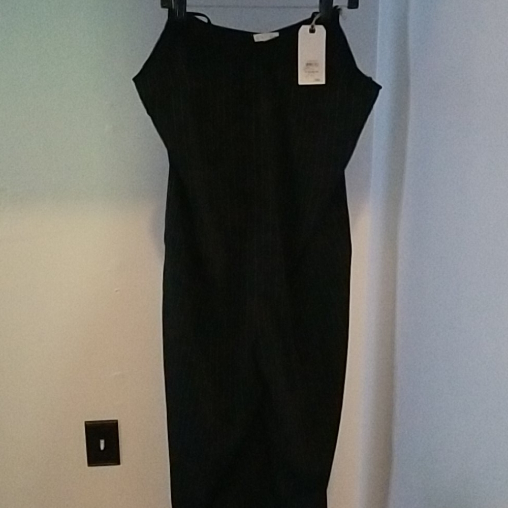 Romper - Picture 2 of 2
